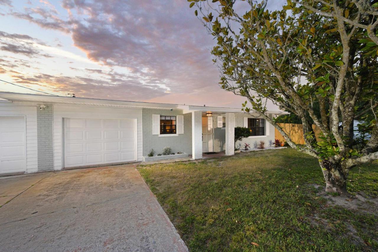 Lakefront Home With Screened Porch And Grill Уинтер-Хейвен Экстерьер фото
